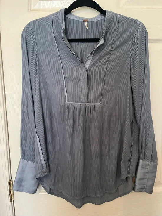 Free People XS Gray Pinstripe V-Neck Tunic Blouse Goth Minimalist - Picture 1 of 4